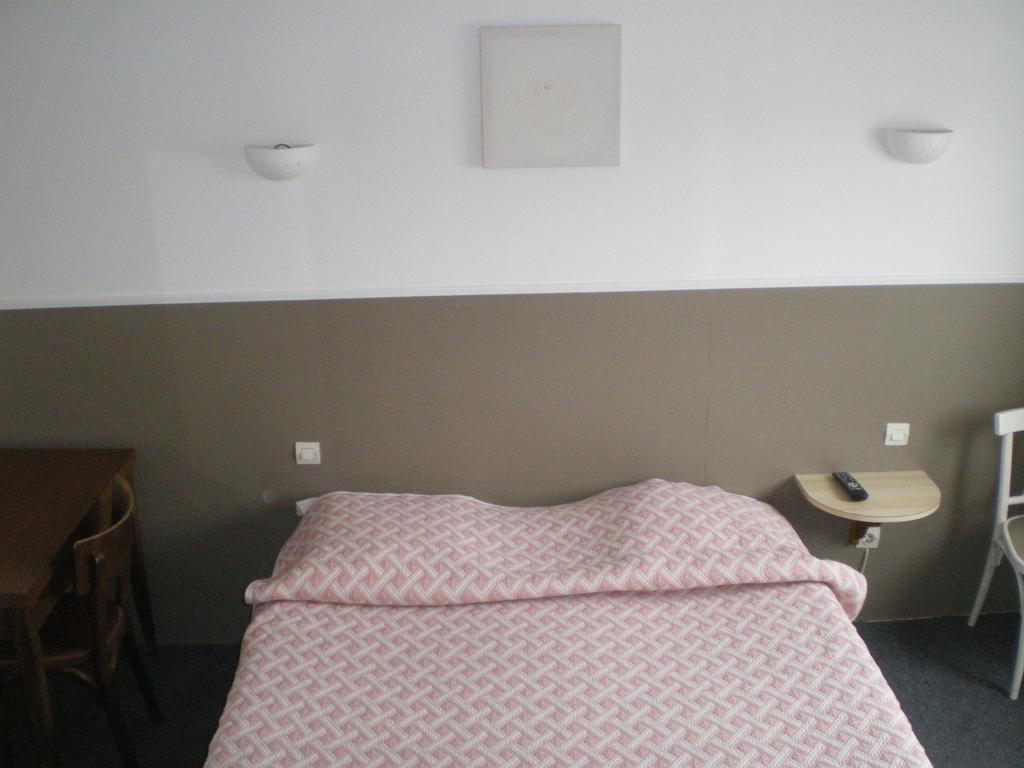 Hotel La Jetee Sud La Rochelle  Bilik gambar